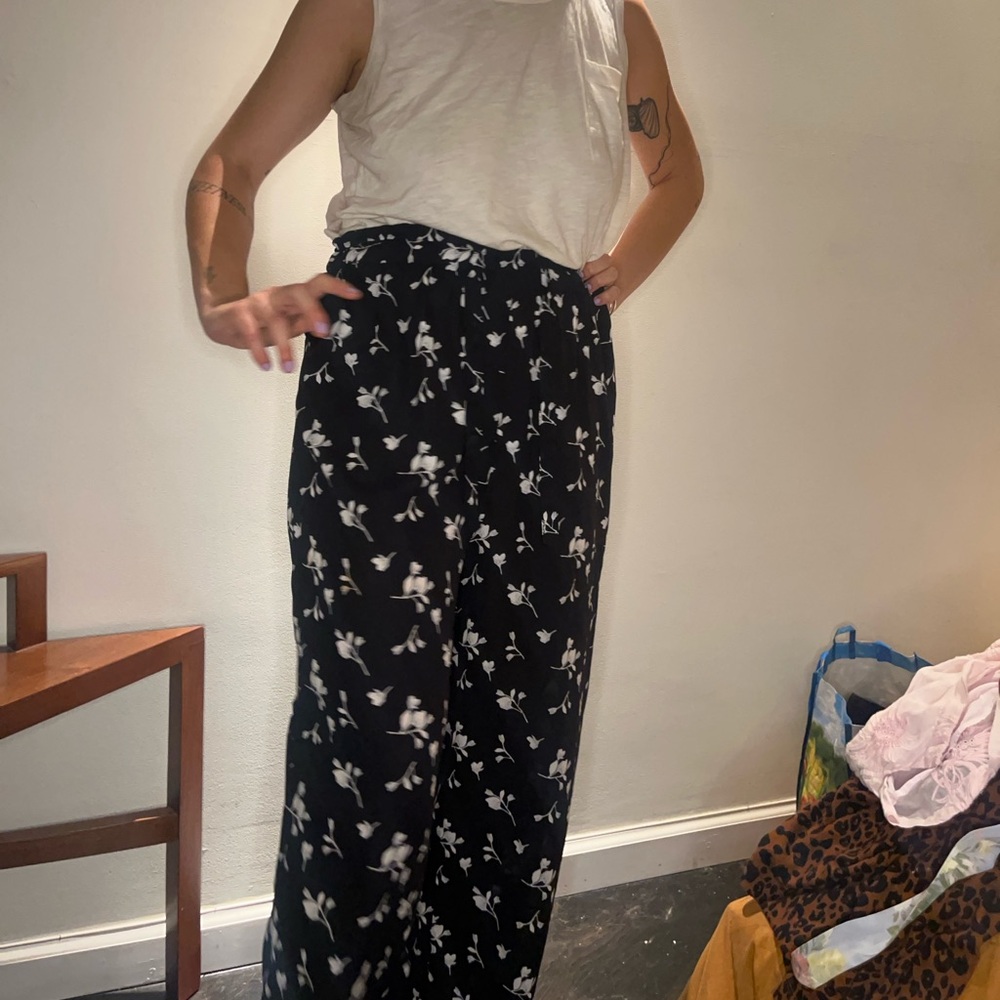 black & white floral print trousers
